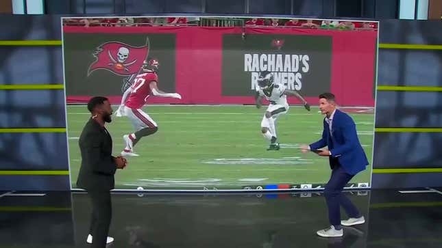 Image for article titled ESPN’S ‘NFL Live’ Spends Full 10-Minute Segment Meticulously Breaking Down Player Running In A Straight Line For 3 Yards